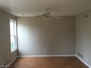 Manek&Johnsons Arrowhead Bch - Residential