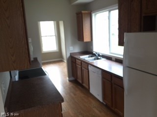 Manek&Johnsons Arrowhead Bch - Residential