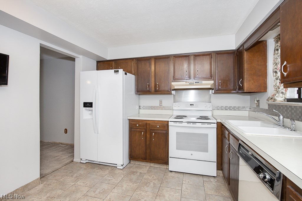 Pine Hill Condo - Residential