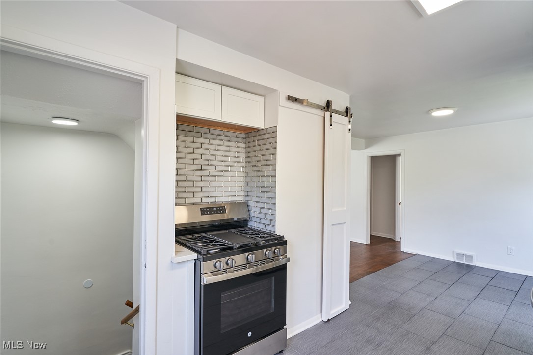 Willoughby Hills, Ohio 44094, United States, 3 Bedrooms Bedrooms, ,2 BathroomsBathrooms,Residential,Contingent,115120