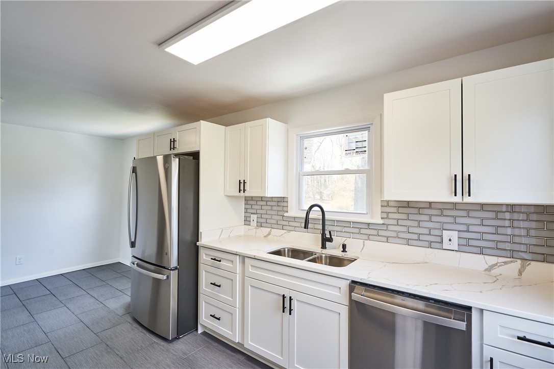 Willoughby Hills, Ohio 44094, United States, 3 Bedrooms Bedrooms, ,2 BathroomsBathrooms,Residential,Contingent,115120