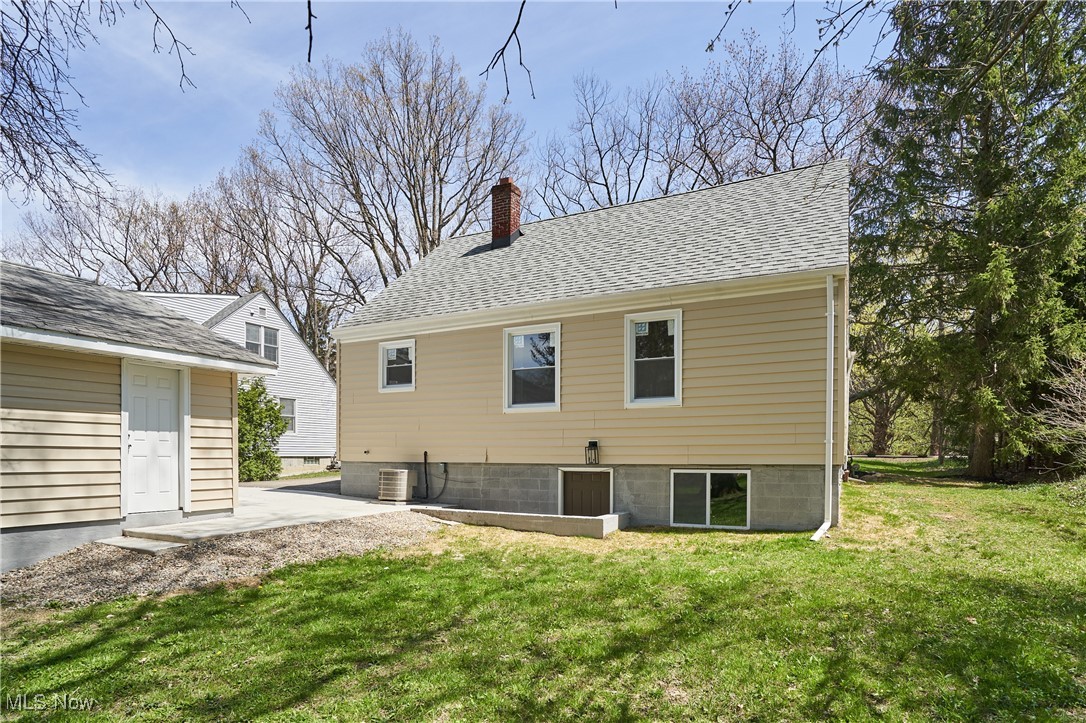 Willoughby Hills, Ohio 44094, United States, 3 Bedrooms Bedrooms, ,2 BathroomsBathrooms,Residential,Contingent,115120