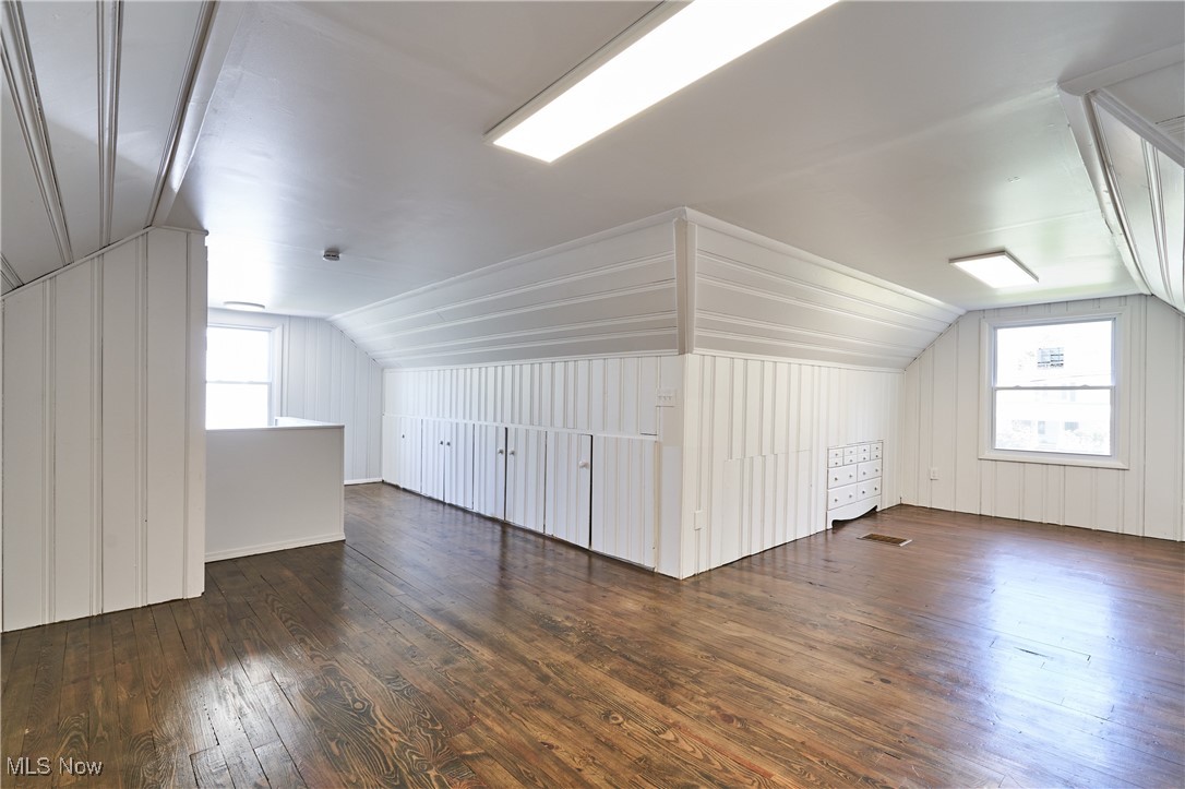 Willoughby Hills, Ohio 44094, United States, 3 Bedrooms Bedrooms, ,2 BathroomsBathrooms,Residential,Contingent,115120