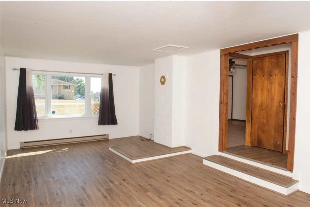 Roseview Acres - Residential