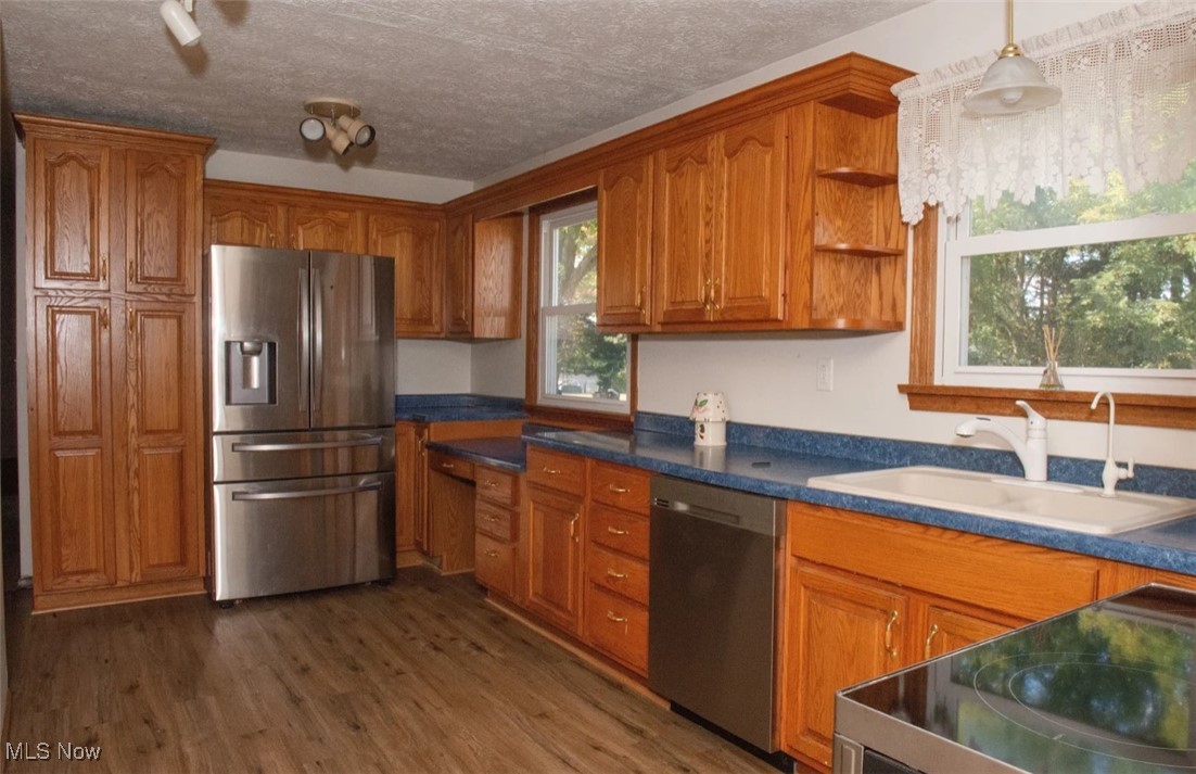 Roseview Acres - Residential