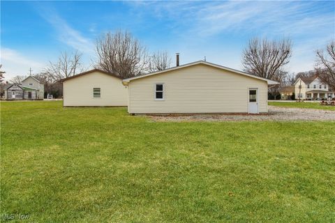 Tiny photo for 2029 Catawba Road, Port Clinton, OH 43452 (MLS # 5179577)