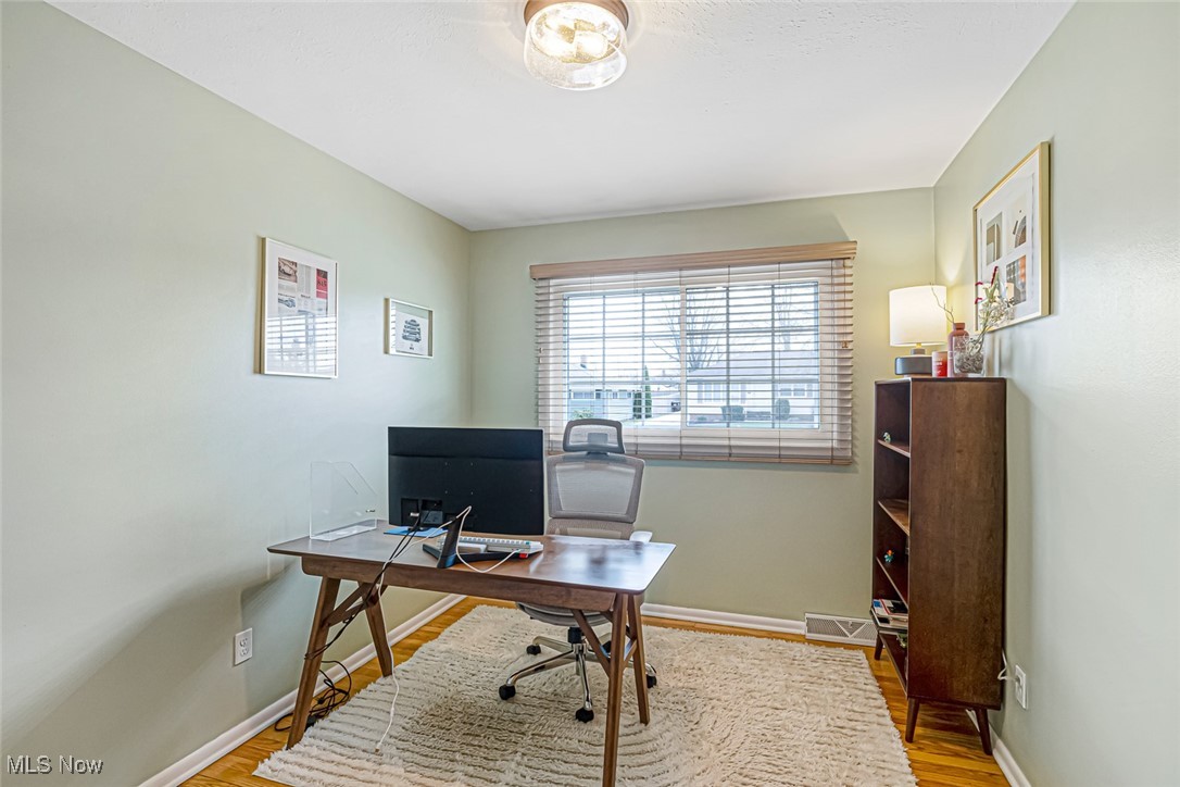 3320 Augustine Drive, Parma, Ohio image 17