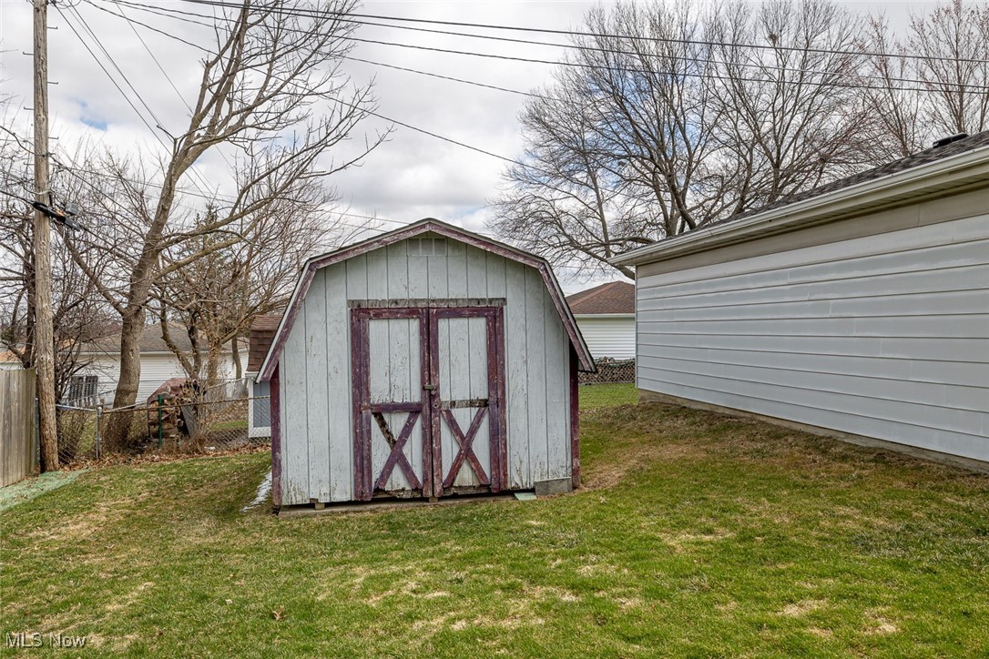 3320 Augustine Drive, Parma, Ohio image 30