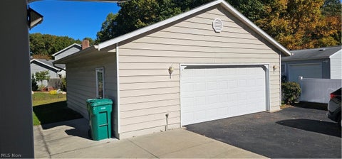 Tiny photo for 2137 Maplewood Road, Stow, OH 44224 (MLS # 5255556)