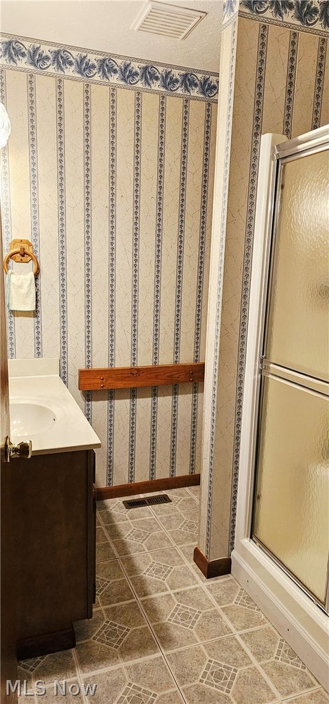 Tiny photo for 2137 Maplewood Road, Stow, OH 44224 (MLS # 5255556)