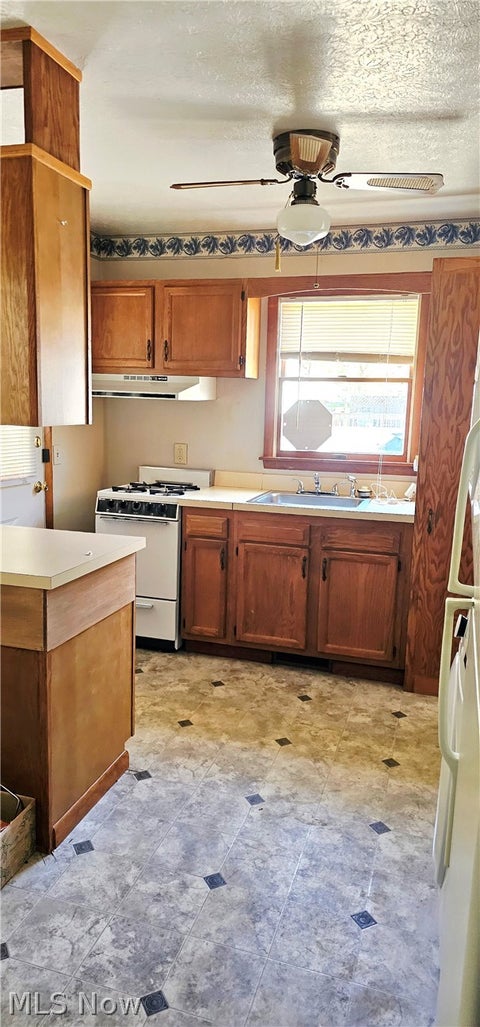 Tiny photo for 2137 Maplewood Road, Stow, OH 44224 (MLS # 5255556)