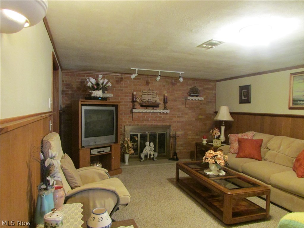 A B Galetovich 01 - Residential