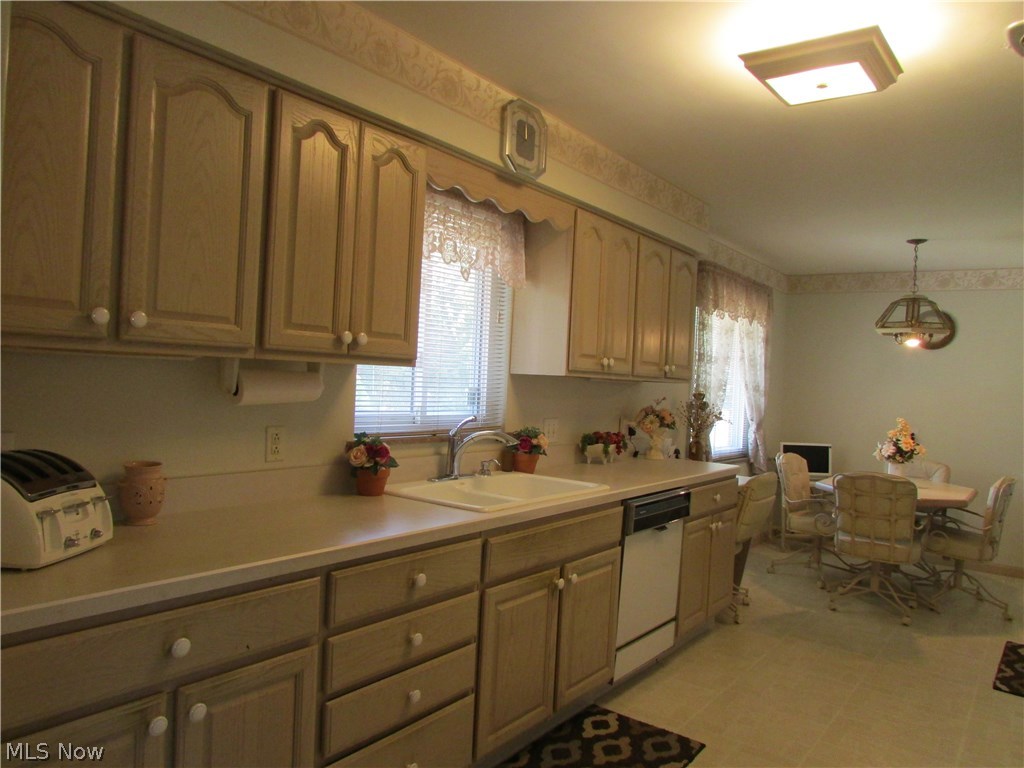 A B Galetovich 01 - Residential