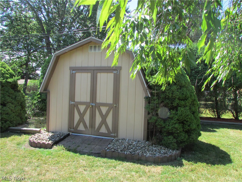 A B Galetovich 01 - Residential