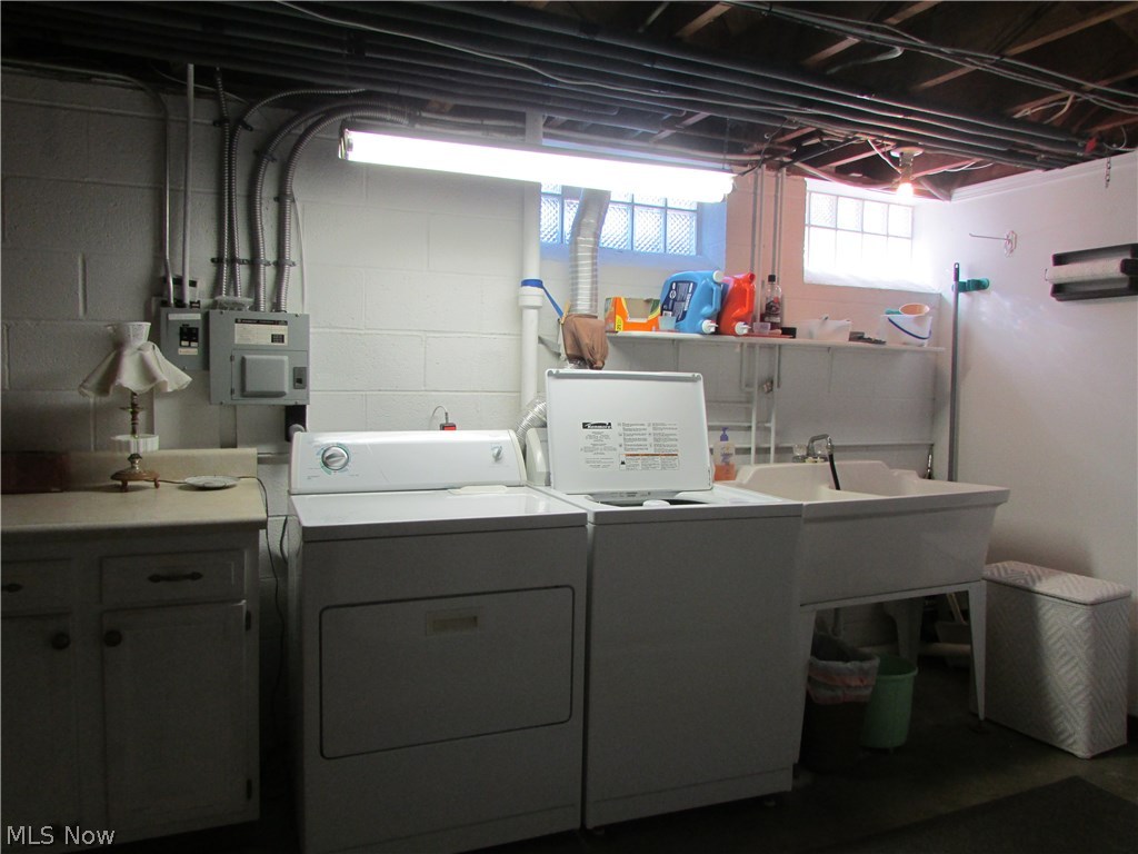 A B Galetovich 01 - Residential