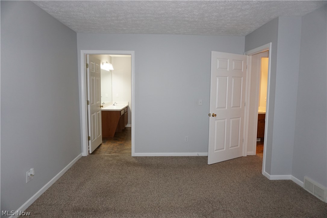 Shenandoah Vill - Residential