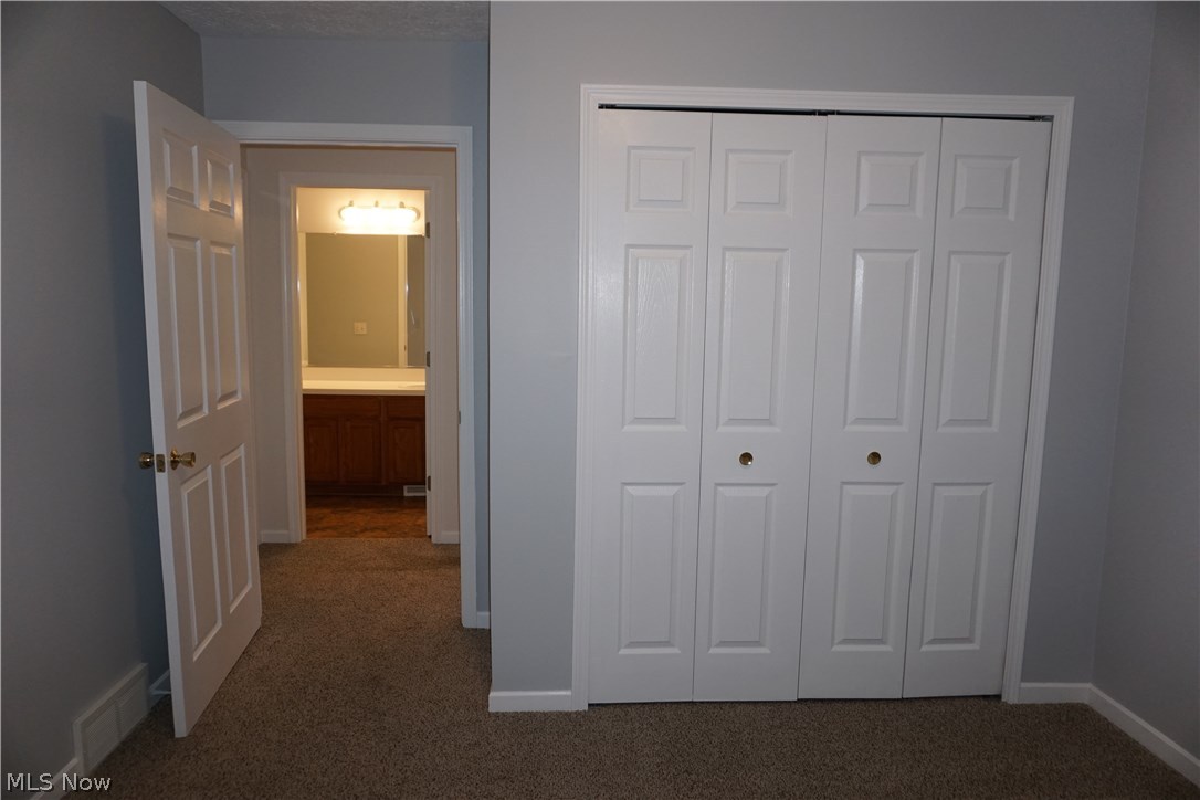 Shenandoah Vill - Residential