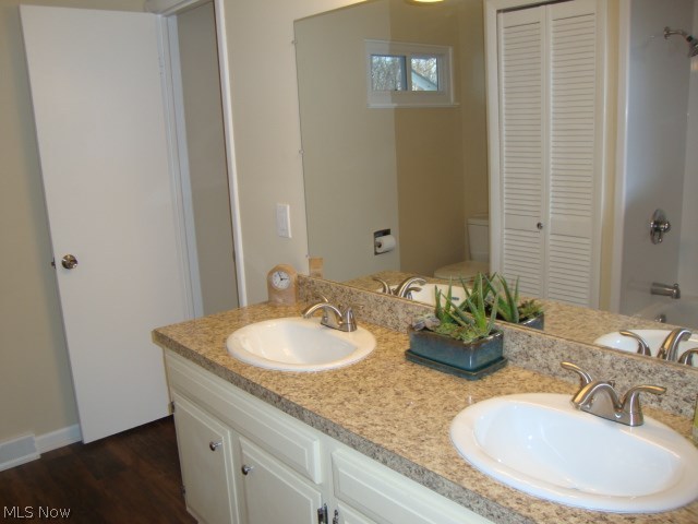 White Oak Drive 06 - Residential