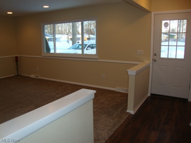 White Oak Drive 06 - Residential