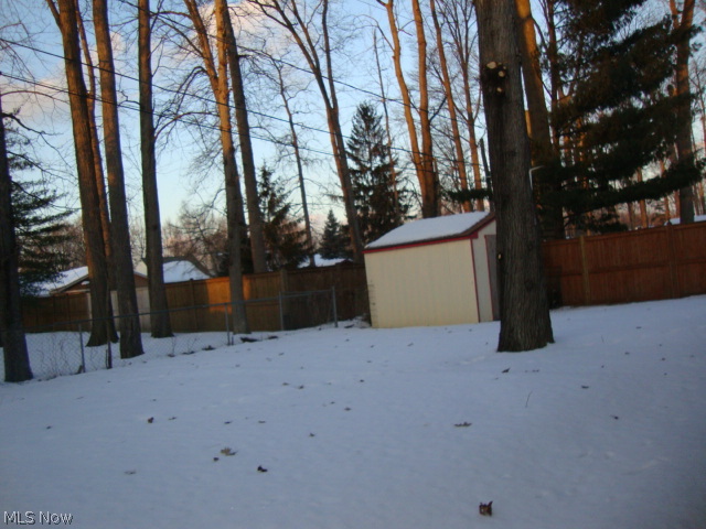 White Oak Drive 06 - Residential