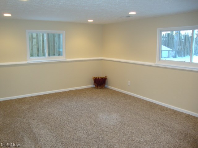 White Oak Drive 06 - Residential