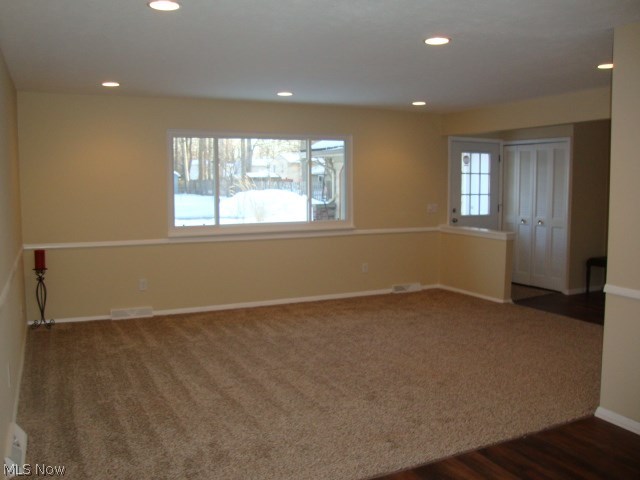 White Oak Drive 06 - Residential