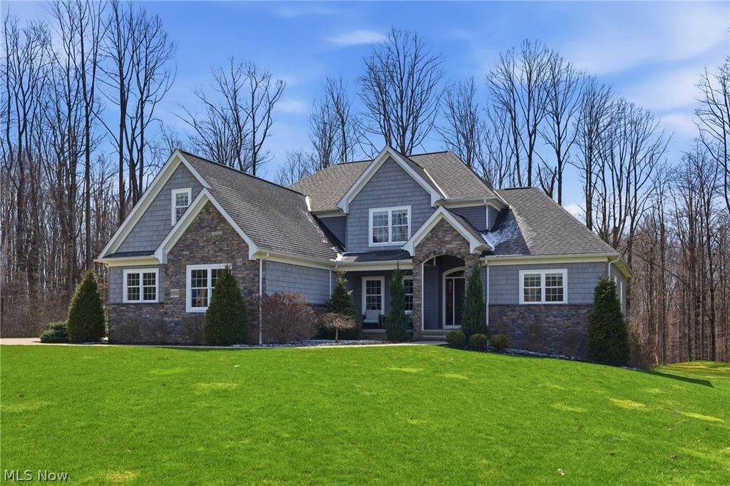 Photo of 10900 Angela Drive, Kirtland, OH 44094 (MLS # 5195490)