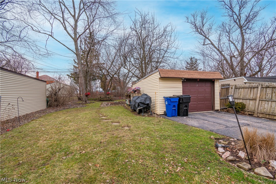 Lee Harvard Square - Residential