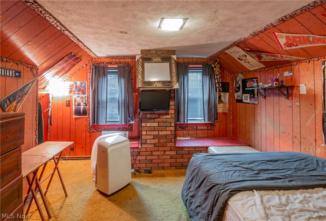 Lee Harvard Square - Residential