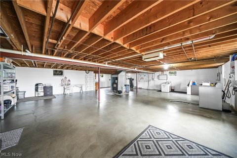 Tiny photo for 9561 Creaser Road, North Bloomfield, OH 44450 (MLS # 5187685)