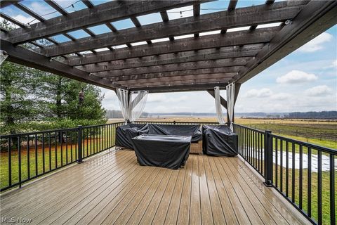 Tiny photo for 9561 Creaser Road, North Bloomfield, OH 44450 (MLS # 5187685)