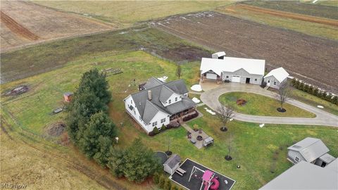 Tiny photo for 9561 Creaser Road, North Bloomfield, OH 44450 (MLS # 5187685)