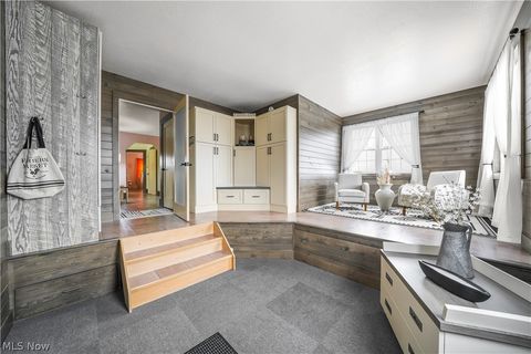 Tiny photo for 9561 Creaser Road, North Bloomfield, OH 44450 (MLS # 5187685)