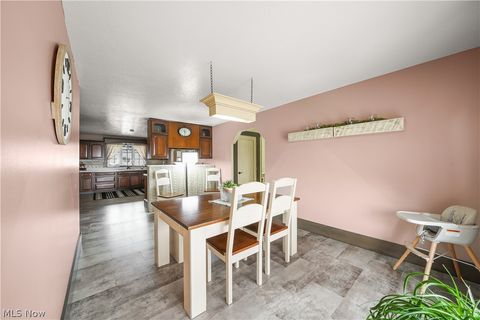 Tiny photo for 9561 Creaser Road, North Bloomfield, OH 44450 (MLS # 5187685)