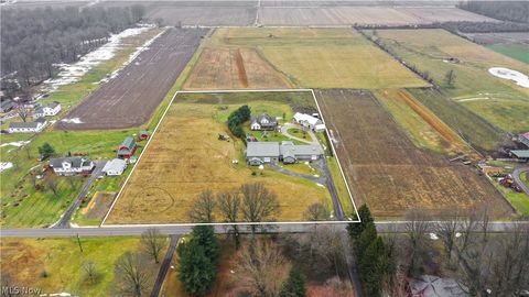 Tiny photo for 9561 Creaser Road, North Bloomfield, OH 44450 (MLS # 5187685)