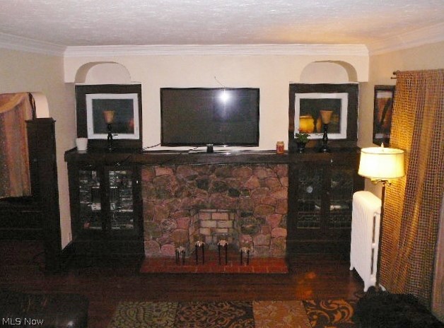 Thomas Macbeth - Residential