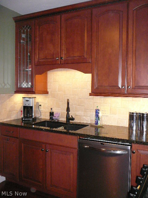 Thomas Macbeth - Residential