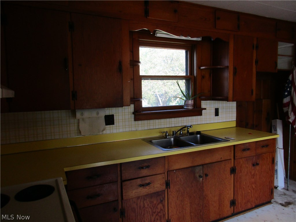 Connecticut Western Reserve - Residential