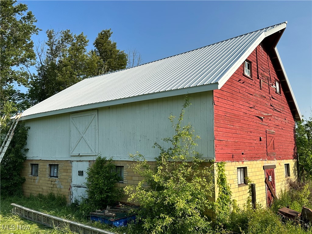 9368 Madison Road, Montville, Ohio image 2