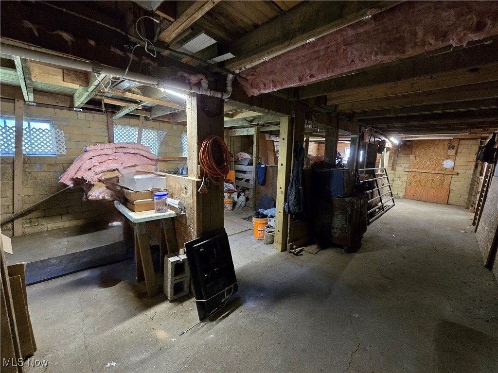 9368 Madison Road, Montville, Ohio image 11