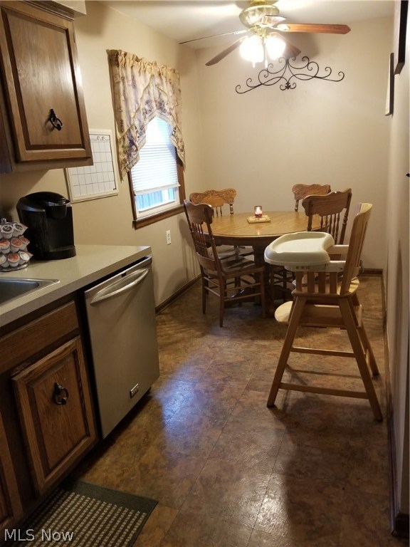 Tuxedo Lake Park 02 - Residential