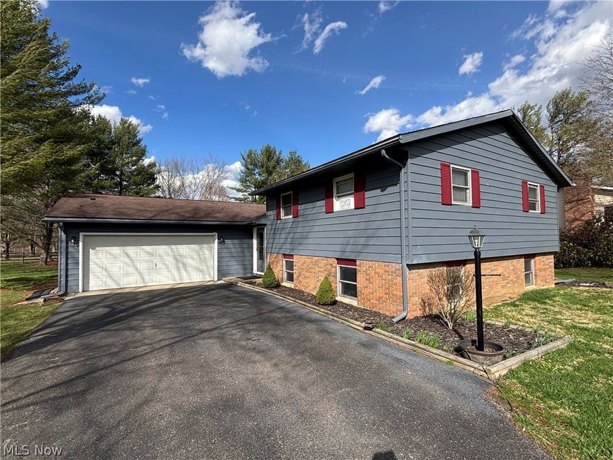 WOW what a Find in Skyline Subdivision, North Zanesville  and WM School district.  This multi-level home sits on nearly half an acre backing to horses and Green Valley Golf Course. The spacious layout offers two living areas, a bright sunroom, and a large, enclosed patio overlooking the beautiful backyard. The upper-level features three bedrooms including a private owners suite with its own bath and walk-in shower, plus a second full bath. The lower level includes a finished family room, laundry with half bath, and a bonus room with potential for a fourth bedroom. Large two-car garage and plenty of space to make it your own in a fantastic location.