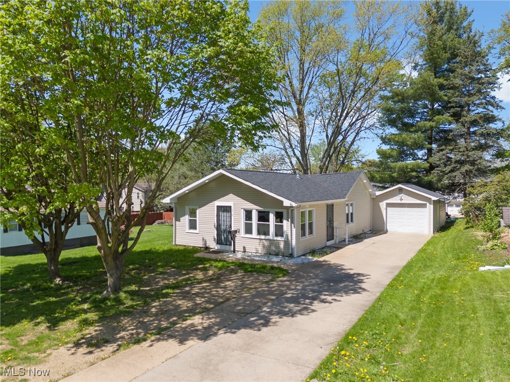 1515 39th Street, Canton, Ohio image 4