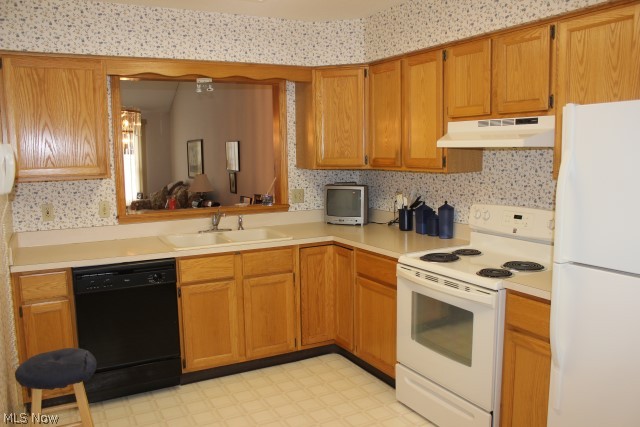 Greens Prestwick Condo - Residential