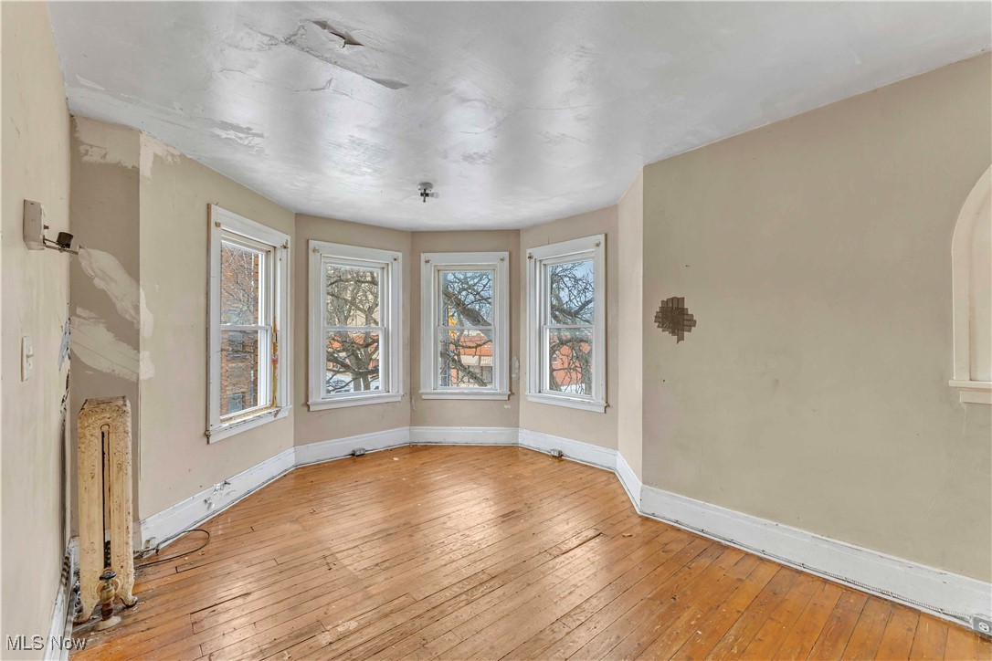 Elliott - Residential