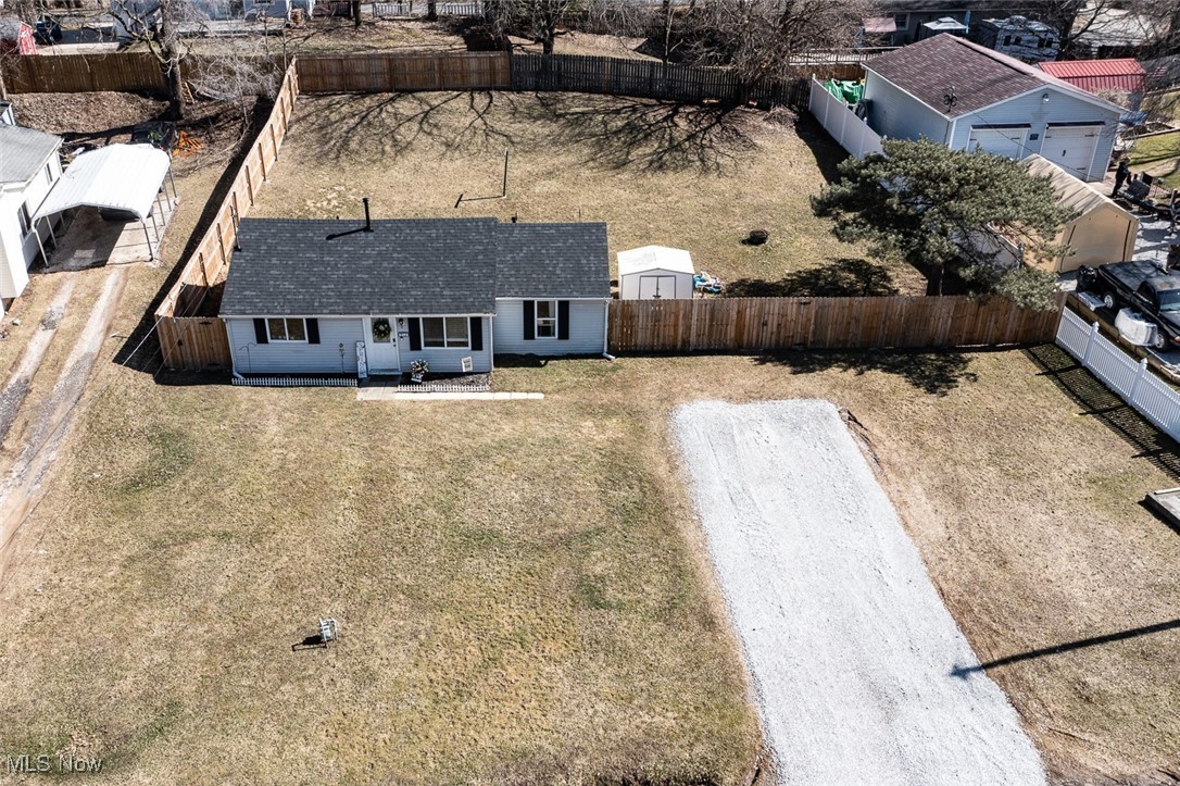 913 Milo White Drive, Akron, Ohio image 2