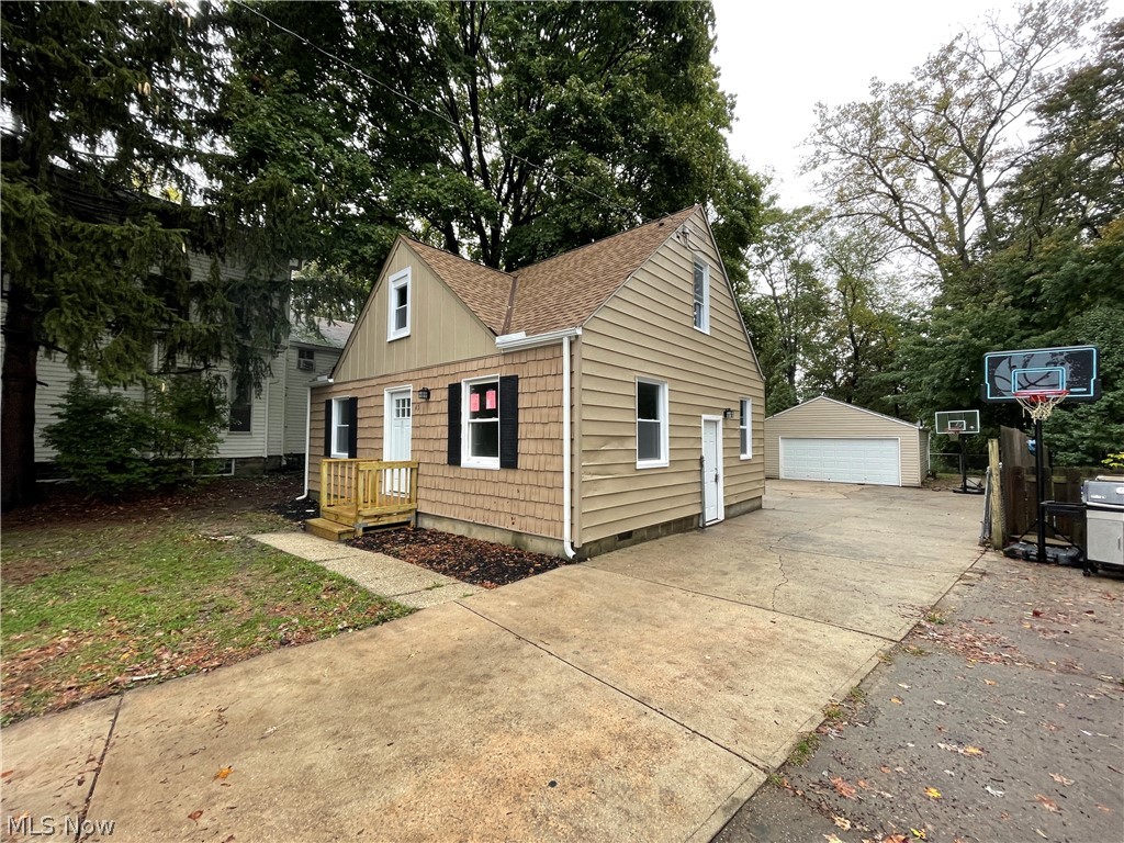 West Walnut Estates - Residential