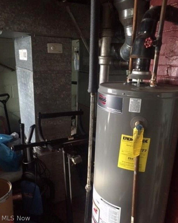 A J Marvins - Residential