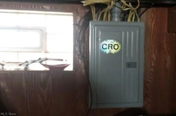 A J Marvins - Residential