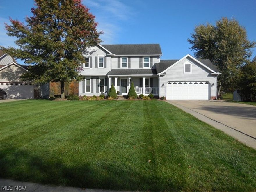 A home that memories are made of! AS you enter the foyer you'll feel the friendly spirit of this lovely home ! The great room offers infinite adaptability to any color decor. or color scheme. While the beautiful stone fireplace adds a cozy touch to the living space. Enjoy the well planned eat-in kitchen  with storage galore, a bay window that over looks a breath taking view of the back yard. Newer appliances, granite counter tops and a new wood floor. The French doors of the eating area lead to the engaging 4 season sunroom that highlights the vaulted ceilings, as well as floor to ceiling windows! The view is nothing but spectacular!
The formal dining room will accommodate a large family or a candle light dinner for two! The spacious master bedroom is worthy of it's name. You'll enjoy the remodeled master bath which offer double sinks, granite counter tops beautiful walk-in shower, skylight, and a large walk-in closet with organized shelving. A few of the updates include Roof 07,Sunro